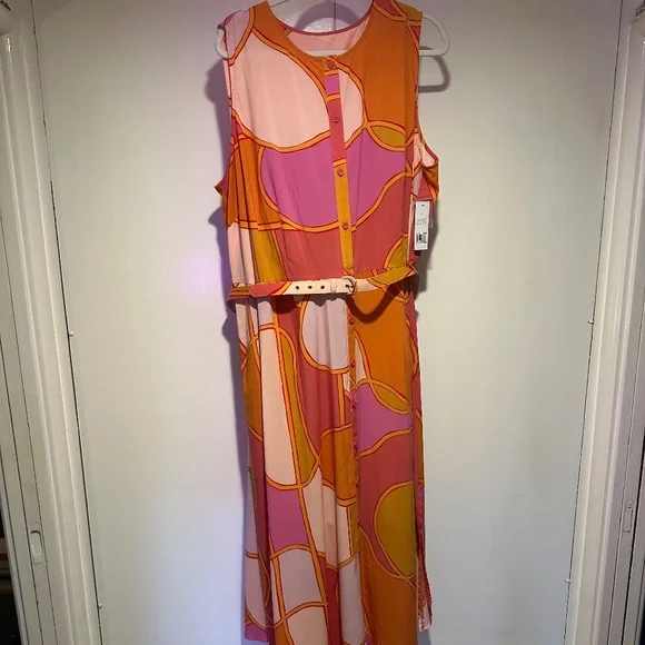 NWT Donna Morgan Sleeveless Button Down Maxi Dress - Picture 9 of 16